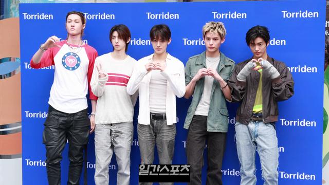 ‘대박’ 코르티스, 레드레드로 ‘깜짝 1위 탈환’…발매 6개월 지났어도 뜨거운 인기