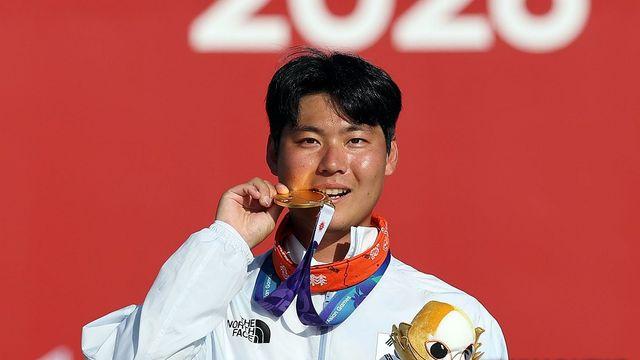 [아시안게임] 양궁 이우석, 한국 5번째 2관왕…골프·요트서도 金金