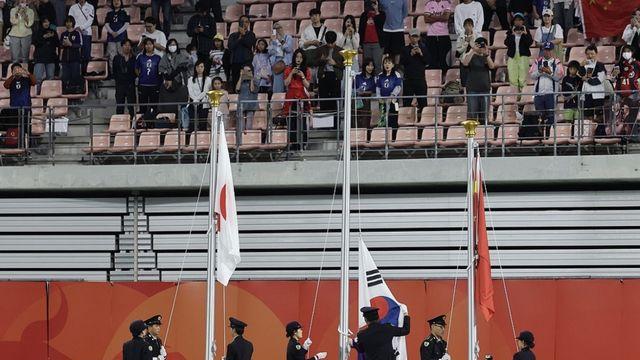 [영상] 日 꺾고 금메달 땄는데 태극기가 안 올라갔다…관중석서 ‘야유’ [아시안게임]