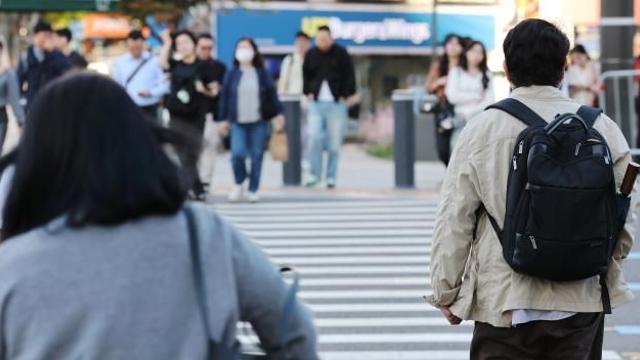 [오늘 날씨] 아침 '최저 8도'로 쌀쌀…밤부터 전국 곳곳 가을비