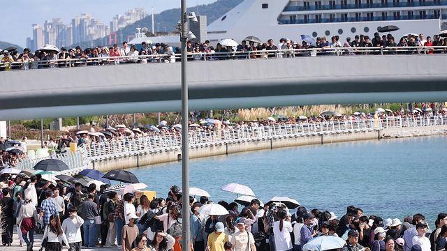 떠나지 않는 '부캉이' 식지 않는 인기…누적 방문객 90만명(종합)