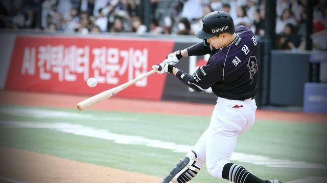 최다안타 경쟁 최원준·레이예스, 나란히 시즌 200안타 도전