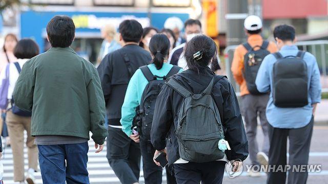 [날씨] 연휴 마지막날 흐리고 비…낮 기온 5도가량 '뚝'