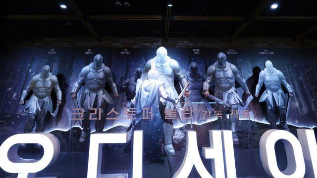 ‘오디세이’, 개봉 두 달 만에 1200만 돌파… ‘파묘’까지 넘었다 [차트IS]
