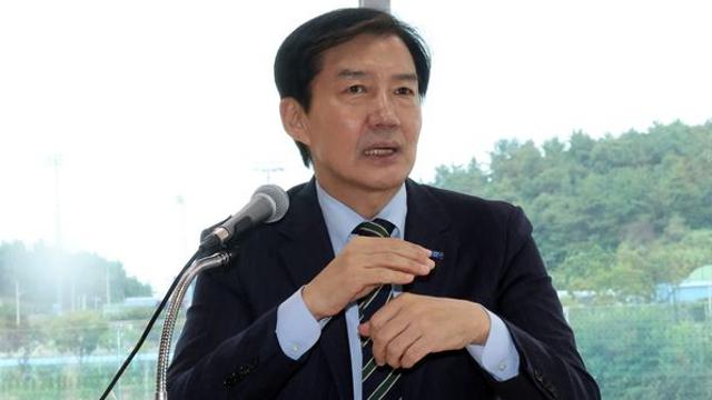 조국 “암살자(들) 흥미진진했다…국민배우 유해진님은 ‘의병상’”