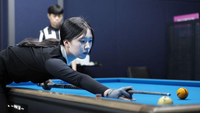 ‘시즌 최연소 선수’ 이승희, 임정숙 꺾고 LPBA 64강 진출