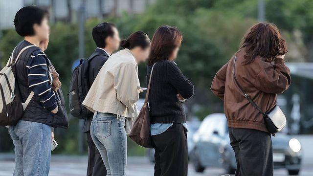 [날씨] 전국 대체로 맑고 아침 쌀쌀…큰 일교차 주의