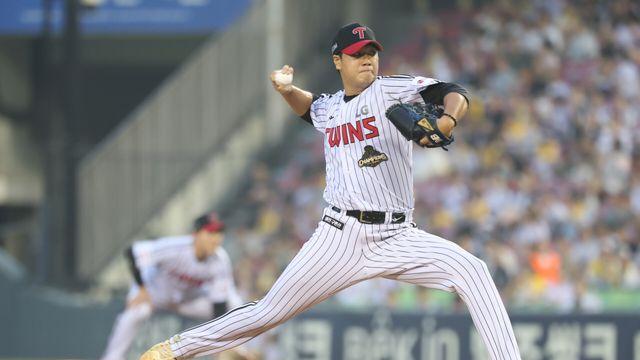 [IS 잠실] '드디어 이겼다' 홈런 3방 쾅쾅쾅…LG, NC 6-1로 꺾고 8연패 탈출