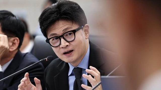 한동훈은 대놓고 '정치깡패'라 언급...김민석이 발탁한 바로 '이 사람'