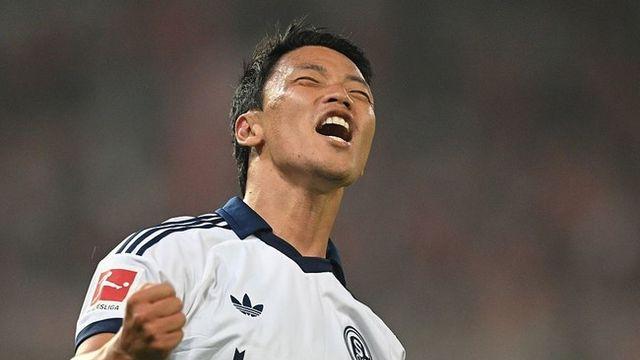 ‘황희찬에게 완전히 반했다!’…샬케 수뇌부, 韓 국가대표 극찬 “태도와 축구에 임하는 자세, 구단의 가치에 매우 잘 어울린다”