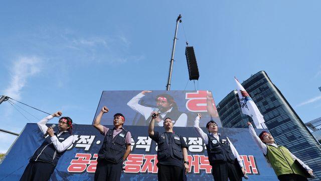 양대노총, 결의대회…“공공기관 통폐합·이전 반대”
