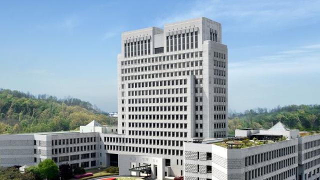 택시기사 살해하고 신고하려던 시민 살해하려 한 20대에게 징역 35년 확정
