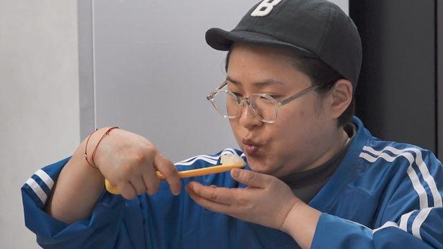 ‘나혼산’ 김신영 혼신의 밥상에 류혜영 감탄 “우리 엄마도 이렇게 안 해주는데”