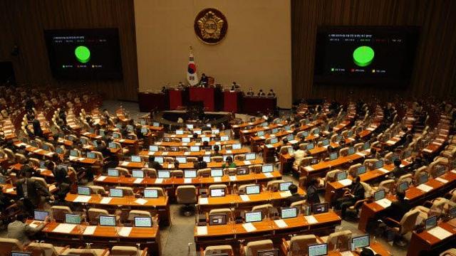 29개월째 멈춘 국회 윤리특위…징계보다 어려운 ‘자리 나누기’[국회24시]
