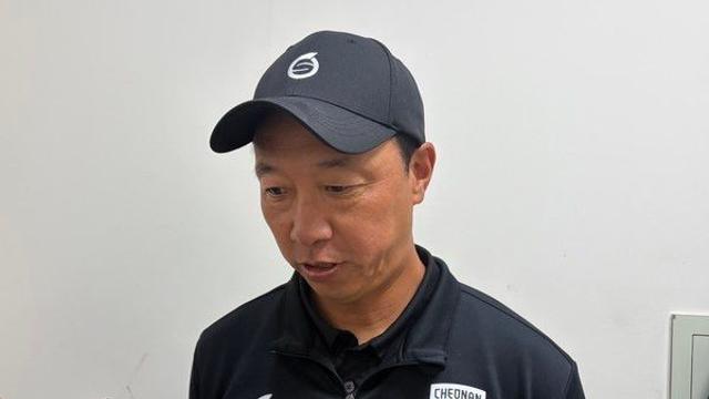 '윌리안 첫 선발' 박진섭 감독 