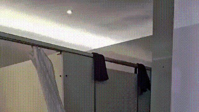 헬스장 화장싱에서 뭐한는 거죠??