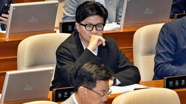 與 “딸 수사 덮었나”… 한동훈 “개떼처럼 달려든 결과가 참 초라하고 한심”