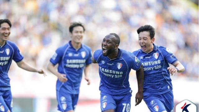 ‘발·발·머리’ 루이스가 끝냈다... 수원 삼성, 안산 4-1 완파하고 5연승