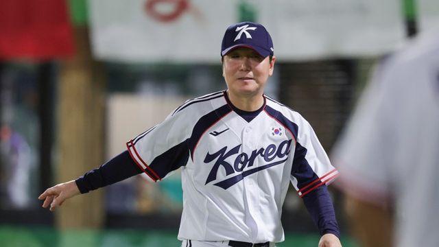 김경문-손혁과 결별한 한화...새판 짜기 1순위는 '류지현 카드'