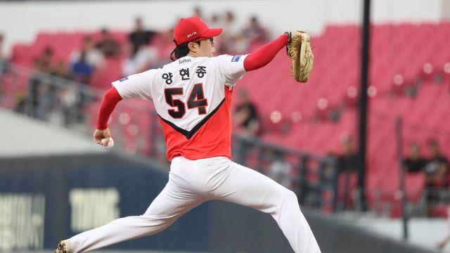 KIA-LG 운명의 끝장 승부, '에이스 카드' 쥐고 두산은 그걸 지켜본다