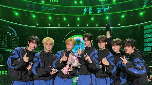 클로즈 유어 아이즈, 초동 71만장→‘뮤뱅’ 1위까지…커리어 하이 ing
