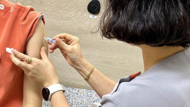 독감 유행 빨라지자 어르신 접종도 앞당겨졌다…연령별 일정은?