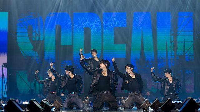 SF9, 데뷔 10주년 기념 콘서트 성료 “앞으로도 잘 부탁해”