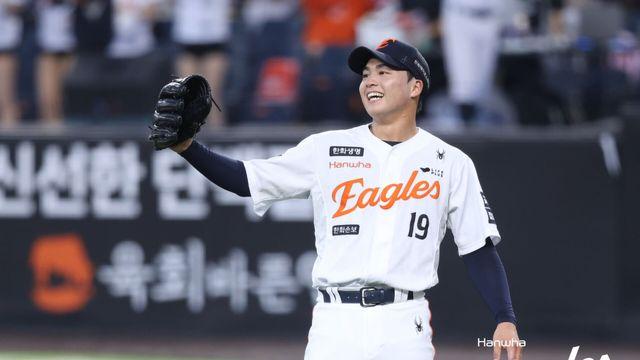 한화 팬들 웃게 할 희소식…'왕서방' 내년에도 함께한다, 왕옌청 총액 30만 달러 재계약