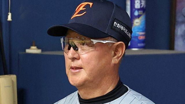 소문만 무성했는데…김경문 떠나고, 한화 감독 ‘이 사람’으로 공식 확정됐다