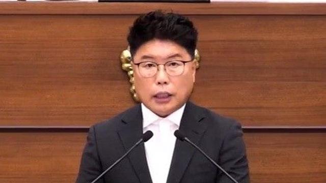 “승강기 갇혀도 통화 터진다”… 오우택 부산진구의원 발의, 전국 최초 ‘승강기 안전이용 조례’ 통과