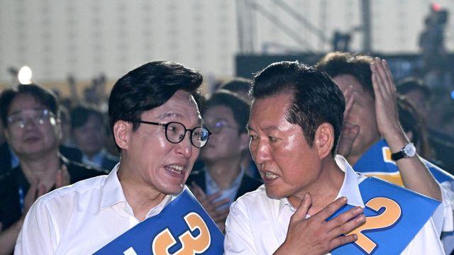 與 “신천지 집단 가입 확인”... 野 “우리 압수수색처럼 수사하라”