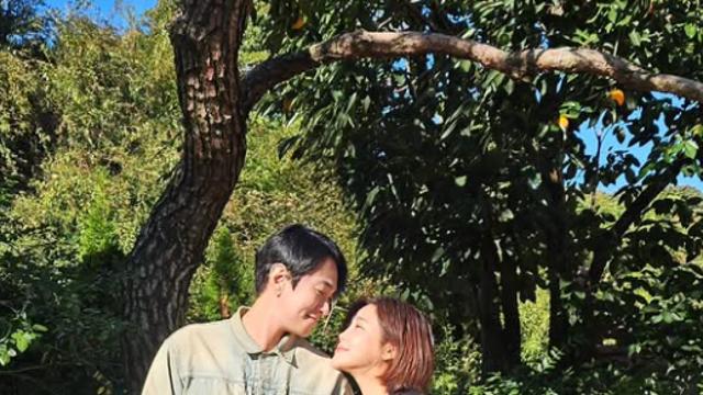 솔비, ♥이규한과 투샷 공개…“인생의 동반자 만나, 우리라는 삶 완성” [전문]