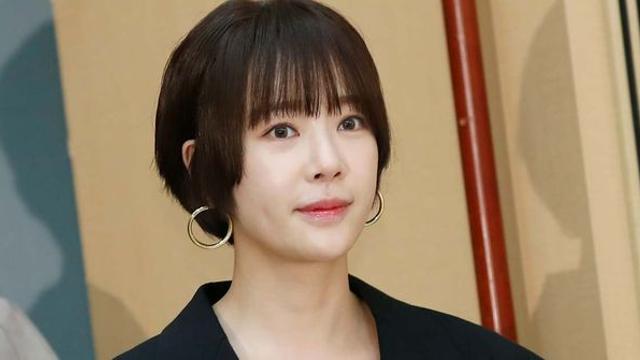 “오늘은 두 아들이 아빠한테 가는 날” 이혼 후 육아 공개한 '돌싱맘' 여배우