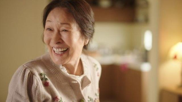 김혜자, 영화 '여전히 찬란하게' 시사회 불참 이유 밝혔다... 무슨 일?