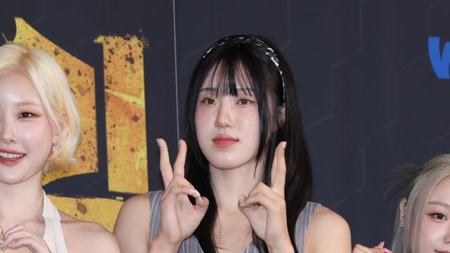 비치발리볼 국가대표 신지은, 몽환적 해변 화보로 日 열도 강타…악플 딛고 쓴 '16강 신화' 재조명