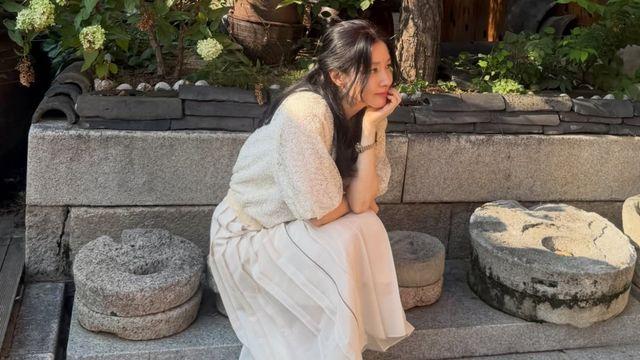 20세 연상 남편과 시상식에…공식 석상서 다정한 부부 근황 포착된 '톱스타'