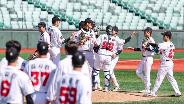 울산 웨일즈, 2026 울산-KBO Fall League 개막전 승리
