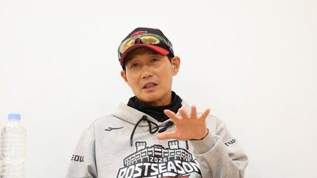 [파워 인터뷰] LG 염경엽 감독 “선수들 실책 인지하고 있을 것”