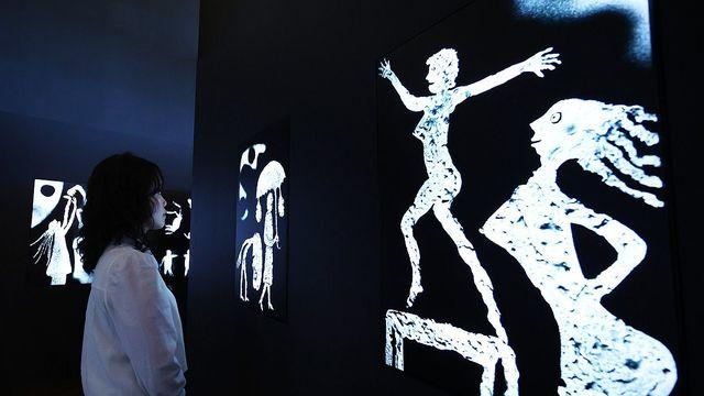 사진에 드로잉·동물 뒤섞어 인간 내면 탐구…로저 발렌 개인전