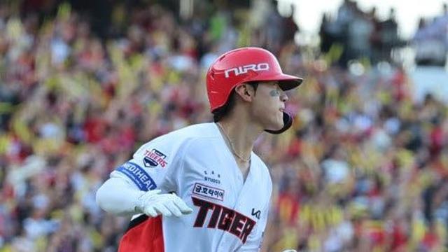 “중요할 때 치는 것이 내 역할”…김도영, 홈런 두 방으로 LG 또 울렸다