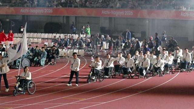 [나고야 APG] 태극기 든 장민호·윤지유…한국 선수단 16번째 입장, 종합 6위 정조준