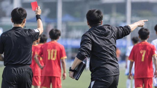 “한국 축구 미래 없다” 한국에 지고 4강 탈락하자 막말 쏟아낸 중국 감독