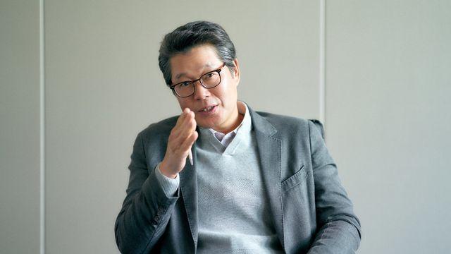 ‘수능, 출제의 비밀’ 유재명, ‘코믹캐’ 변신…얄밉지만 미워할 수 없는 출제위원장