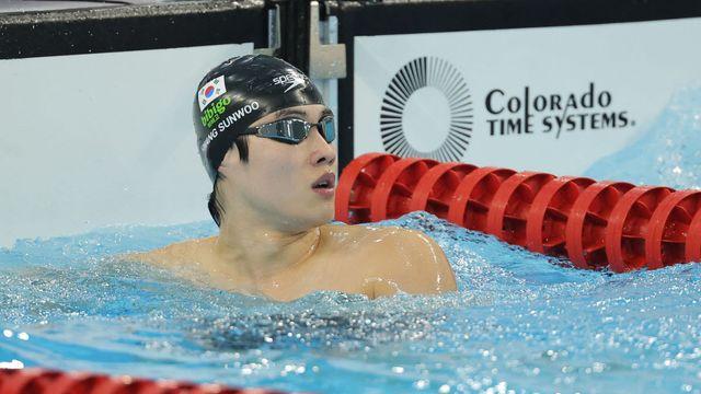 황선우, 자유형 200m 5연패…전국체전 2관왕, MVP 향해 순항