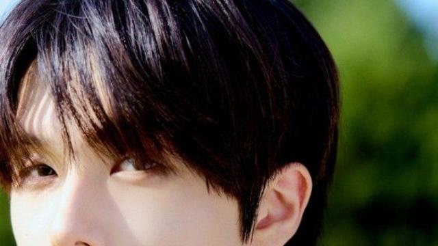 NCT 지성, 준PO 3차전 시구…잠실구장 마지막 시구자 되나
