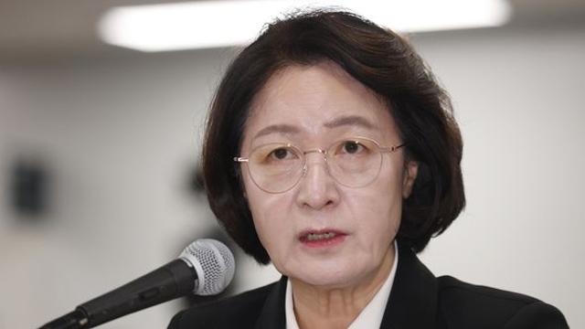 “사회적 약자 예산 줄여 광낼 생각만”... 추미애 대선 행보 직격탄 날린 전문가들