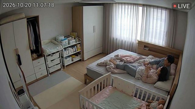 ‘남편이랑 스킨십도 나눴는데…’ 홈캠으로 며느리집 엿본 시어머니 사연, 난리 난 이유