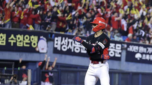 가장 완벽했던 잠실 고별사…145ｍ 만루포로 준PO 지배한 김도영(종합)