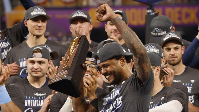 ‘ERA 4.99→3.25→0.75’ 180도 확 달라진 페랄타→‘ALCS MVP 영광’