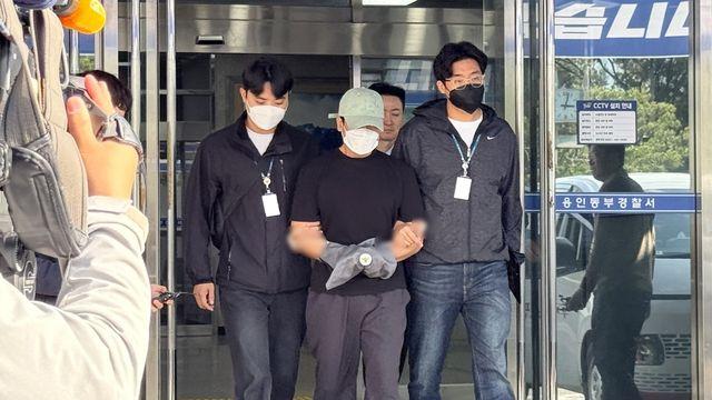 “아빠가 미안해”…2개월 딸 살해한 40대 친부 구속 송치